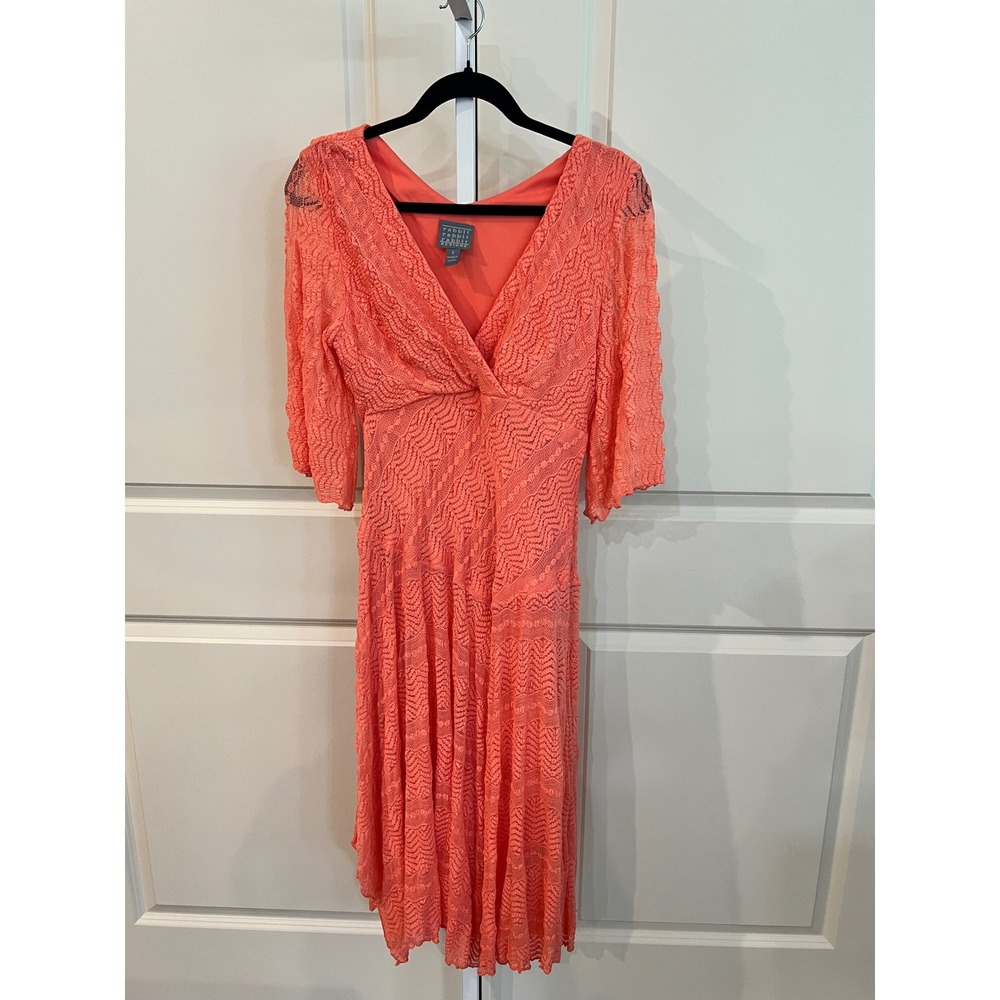 Rabbit Rabbit Rabbit Designs Coral Lace V-Neck Fit & Flare Dress Size 6